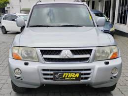 MITSUBISHI - PAJERO FULL - 2006/2007 - Prata - R$ 61.900,00