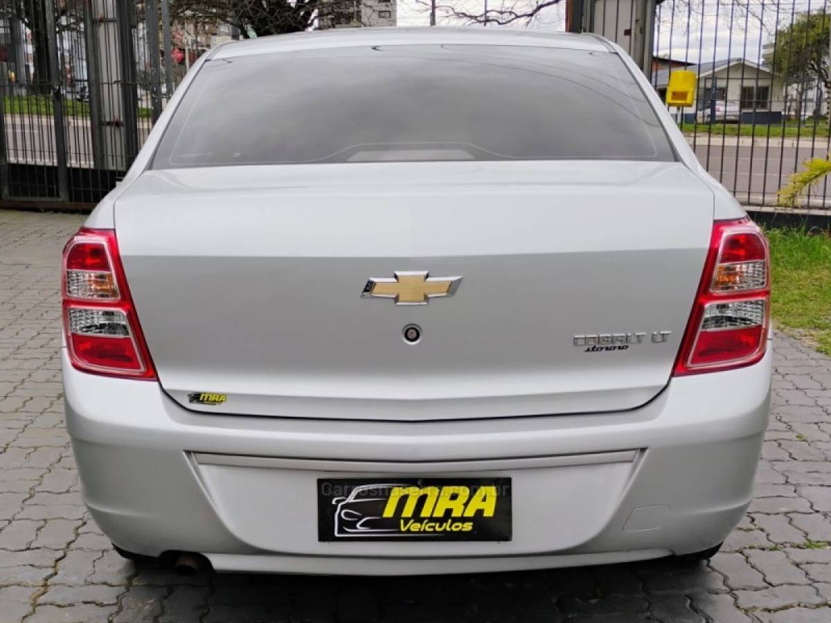 CHEVROLET - COBALT - 2015/2015 - Prata - R$ 44.900,00