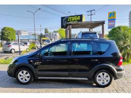 NISSAN - LIVINA - 2010/2011 - Preta - R$ 33.900,00