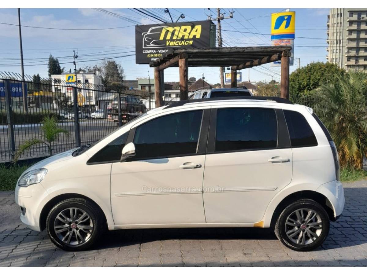 FIAT - IDEA - 2013/2014 - Branca - R$ 38.900,00