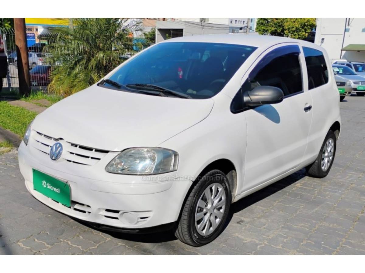 VOLKSWAGEN - FOX - 2007/2007 - Branca - R$ 20.900,00