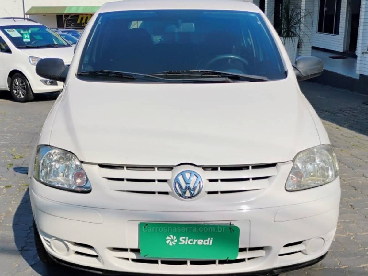 VOLKSWAGEN - FOX - 2007/2007 - Branca - R$ 20.900,00