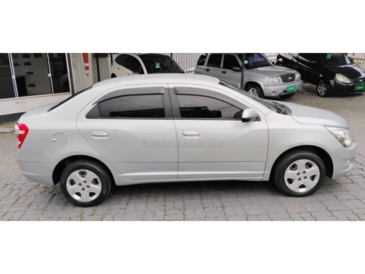 CHEVROLET - COBALT - 2015/2015 - Prata - R$ 44.900,00