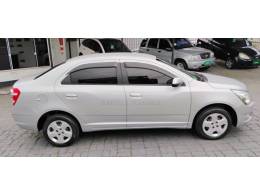 CHEVROLET - COBALT - 2015/2015 - Prata - R$ 46.900,00