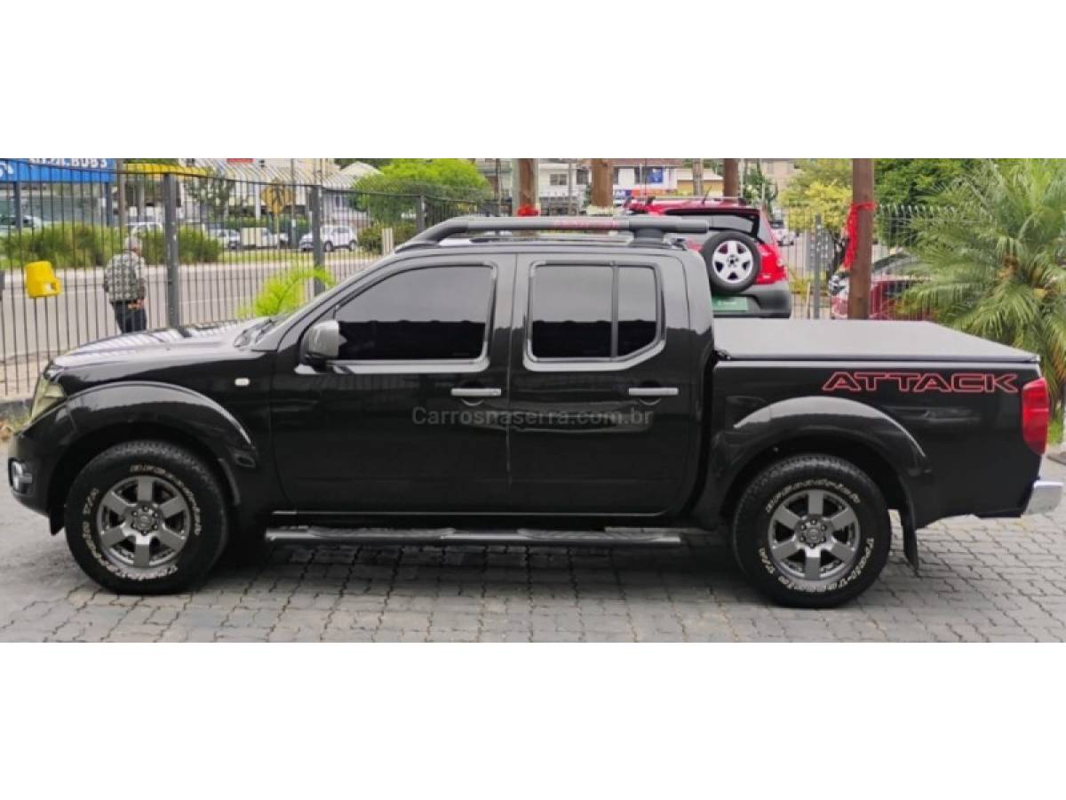 NISSAN - FRONTIER - 2015/2015 - Preta - R$ 100.900,00