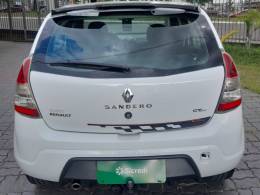 RENAULT - SANDERO - 2013/2014 - Branca - R$ 37.900,00