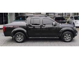 NISSAN - FRONTIER - 2015/2015 - Preta - R$ 100.900,00