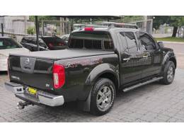 NISSAN - FRONTIER - 2015/2015 - Preta - R$ 100.900,00