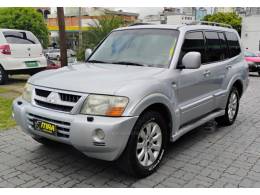 MITSUBISHI - PAJERO FULL - 2006/2007 - Prata - R$ 61.900,00